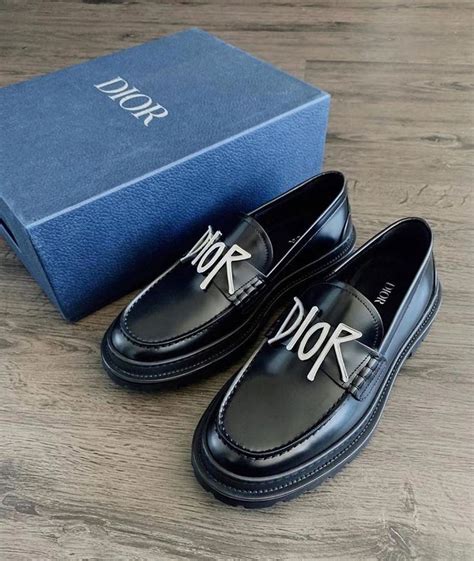 dior shawn stussy loafers